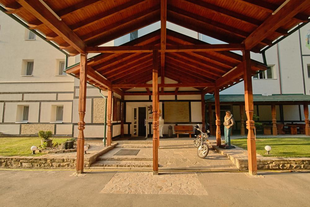 Hotel Panorama Kremenetsʼ Exterior foto