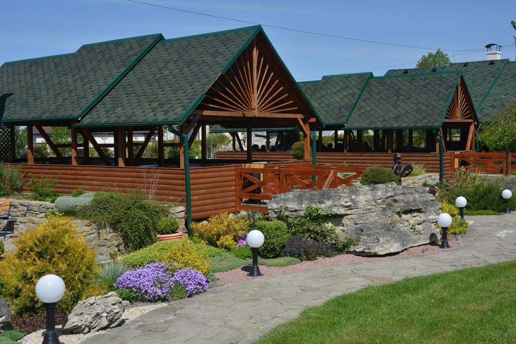 Hotel Panorama Kremenetsʼ Exterior foto